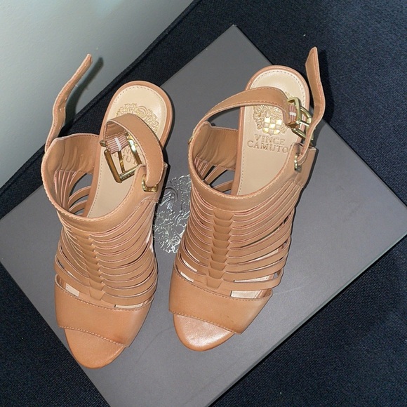 Tan Vince Camuto Heels - Picture 2 of 4